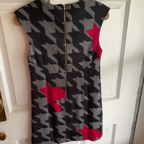 🎉NWT!🎉 Tracy Negoshian Dress! - Picture 6 of 10
